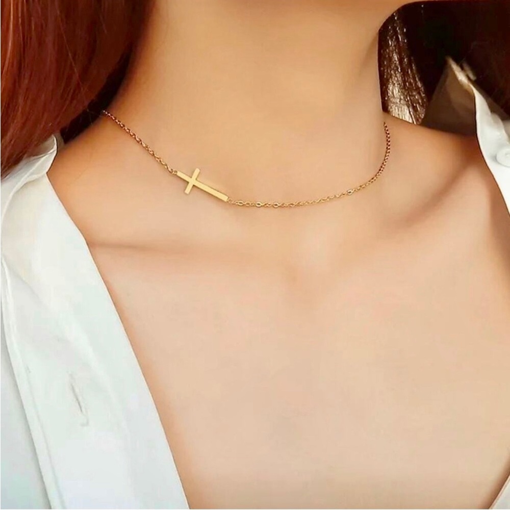14kt Yellow Solid Gold Sideways Cross 585 Italian Made in Italy Necklace